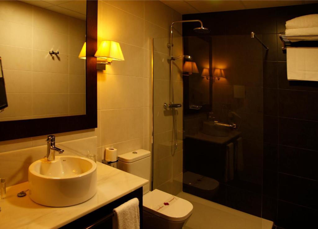 Standard Double or Twin Room,1584502575:JPEG